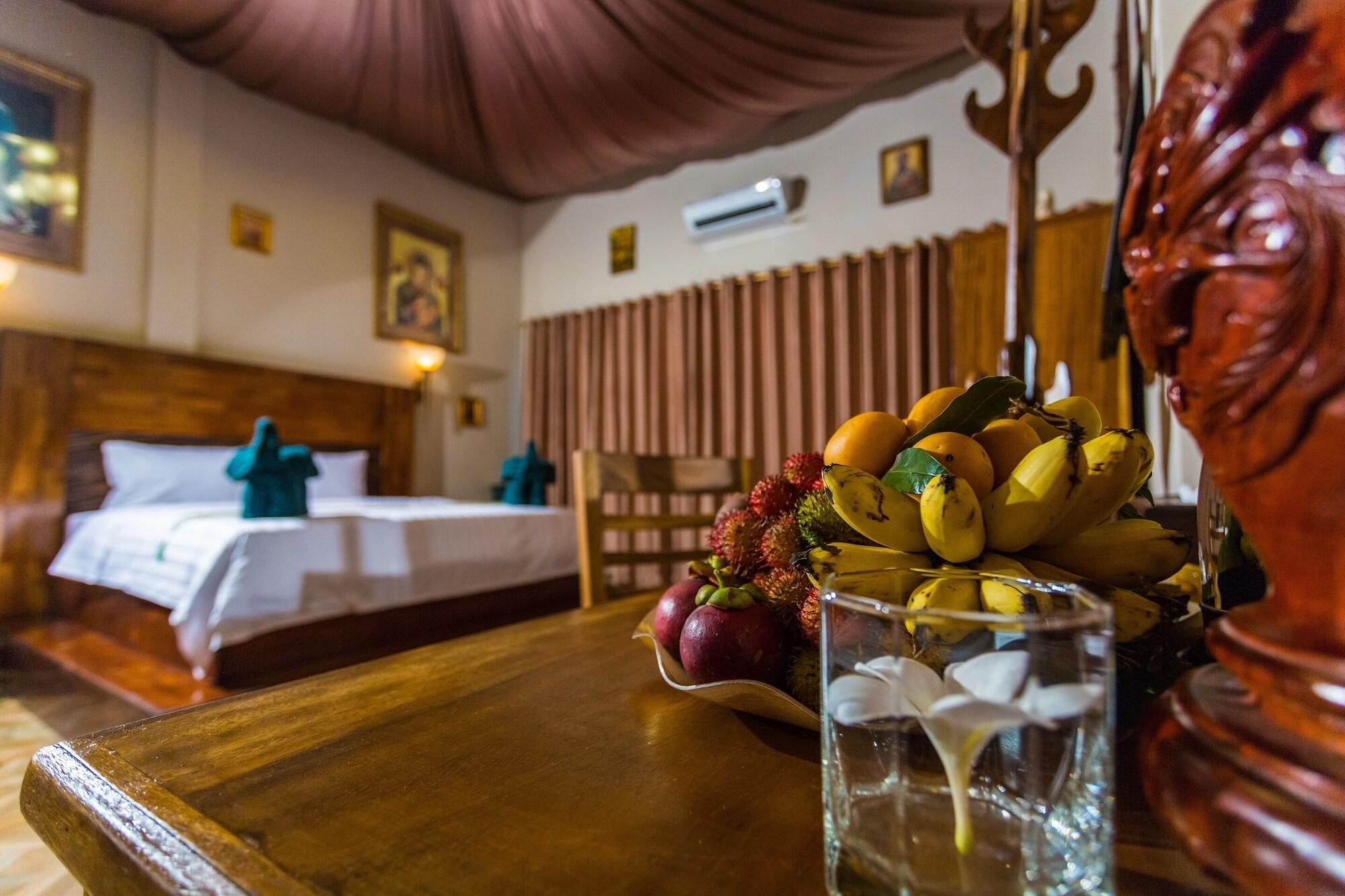 Domrai Boutique Hotel Sihanoukville Kültér fotó