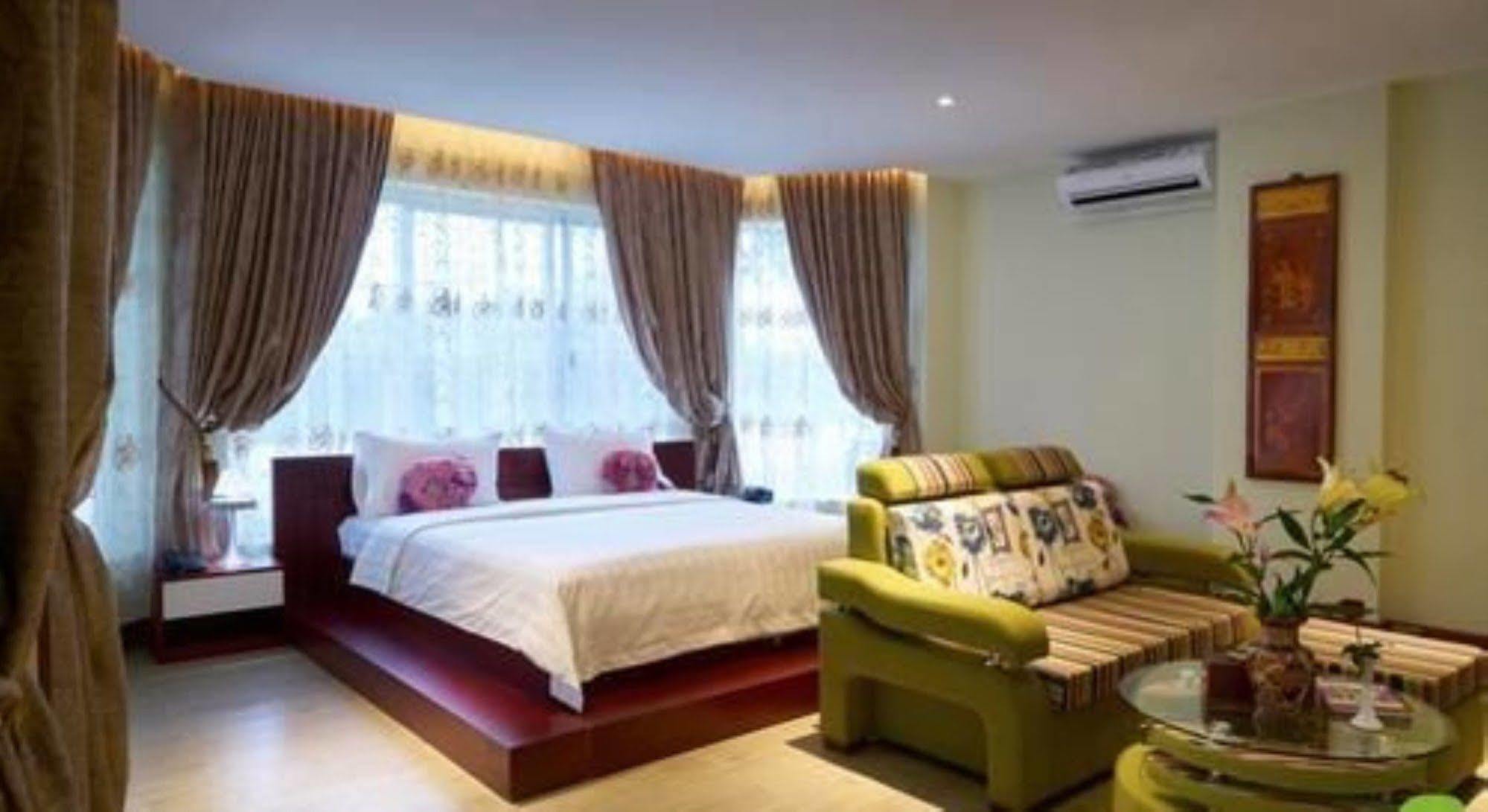 Domrai Boutique Hotel Sihanoukville Kültér fotó